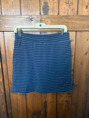 Toad&Co Swiftly Luna Skort, Navy Striped, Size S